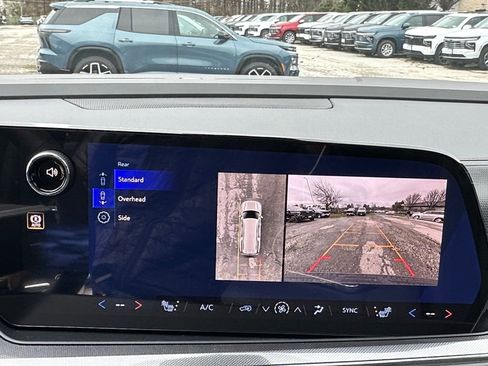 New 2026 Chevrolet Suburban RST image 16