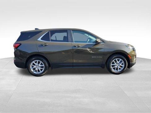 Used 2023 Chevrolet Equinox LT FWD image 6