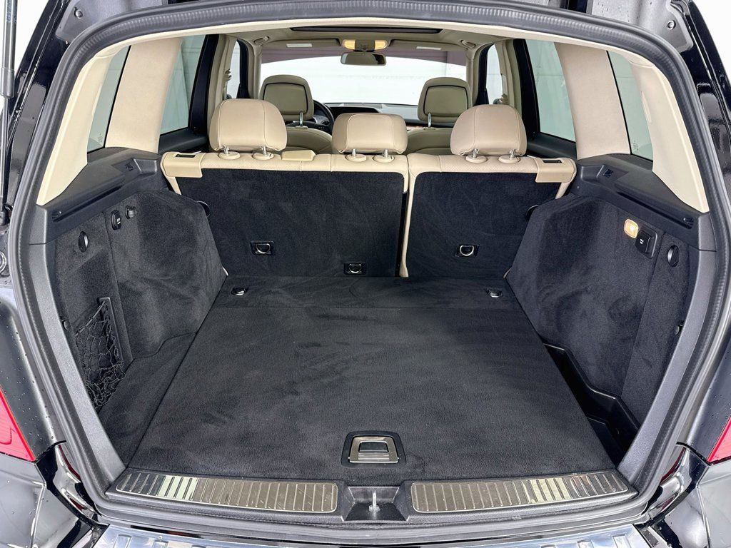 Used 2010 Mercedes-Benz GLK 350 2WD image 25