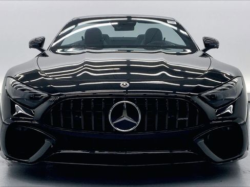 Used 2022 Mercedes-Benz SL 63 AMG 4MATIC image 7