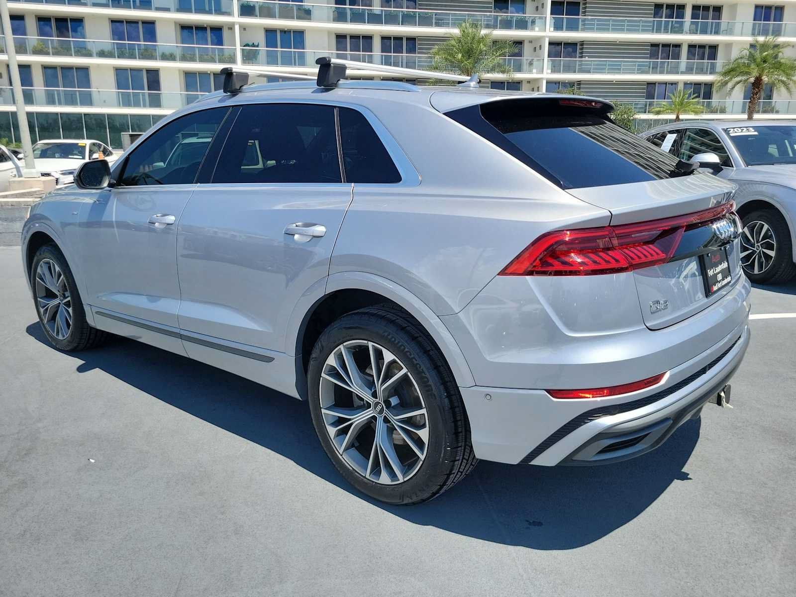 Used 2021 Audi Q8 Premium Plus w/ Premium Plus Package AWD/4WD image 4
