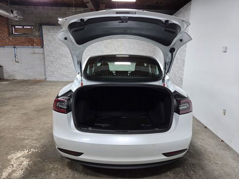 Used 2020 Tesla Model 3 Performance AWD/4WD image 37
