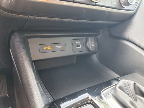 Used 2025 Acura Integra FWD image 31