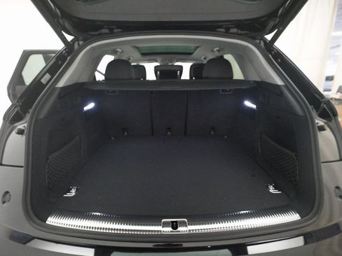 New 2025 Audi Q5 e Premium Plus image 10