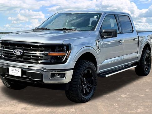 Used 2025 Ford F150 XLT w/ Equipment Group 301A Standard AWD/4WD image 4