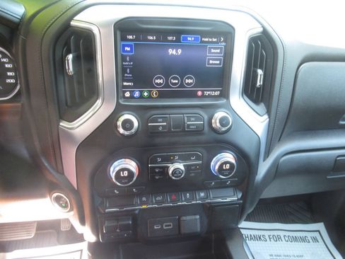 Used 2020 GMC Sierra 1500 Elevation w/ Elevation Value Package AWD/4WD image 21
