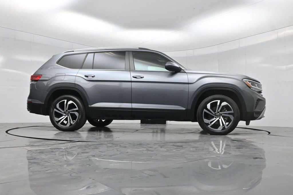 Used 2023 Volkswagen Atlas SEL AWD/4WD image 20