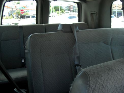 Used 2016 Chevrolet Express 3500 LT w/ LT Preferred Equipment Group image 20