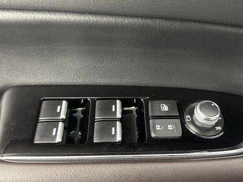 Used 2025 MAZDA CX-5 Signature image 19