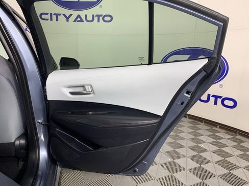 Used 2024 Toyota Corolla SE w/ SE Premium Package image 34