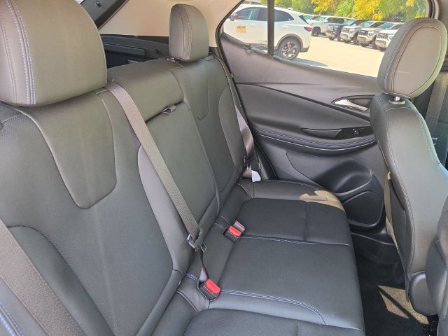 Used 2025 Buick Encore GX Sport Touring w/ Experience Buick Package FWD image 27