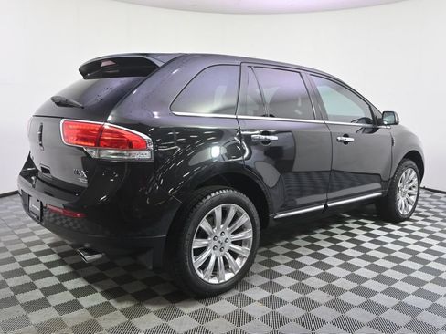 Used 2014 Lincoln MKX AWD w/ Equipment Group 102A image 7