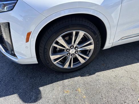 New 2025 Cadillac XT6 Premium Luxury w/ Platinum Package image 7