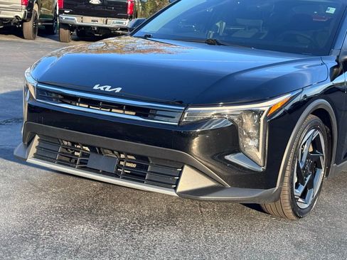 Used 2025 Kia K4 EX image 33