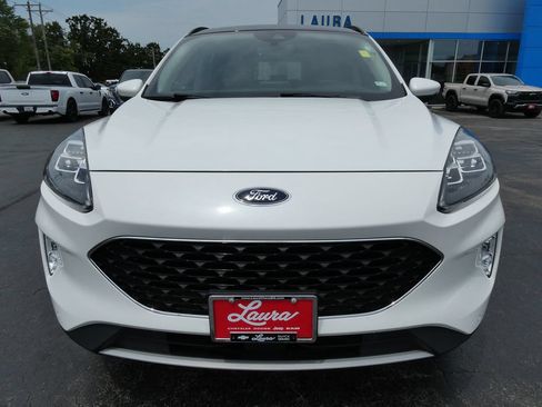 Used 2020 Ford Escape Titanium AWD/4WD image 9