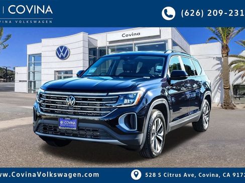 New 2026 Volkswagen Atlas SE FWD image 3