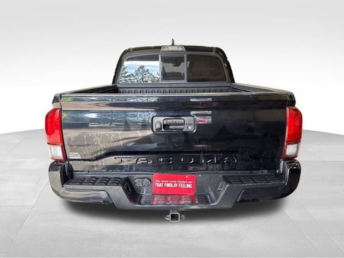Used 2019 Toyota Tacoma SR RWD image 6