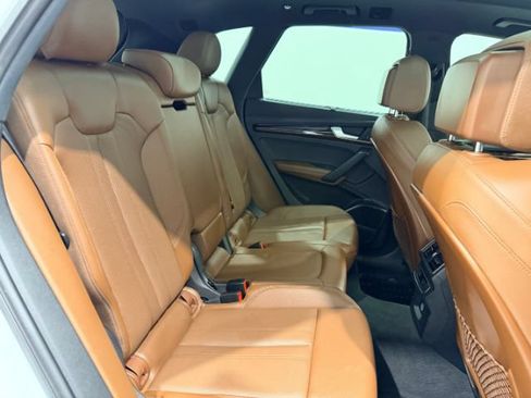 Used 2018 Audi Q5 Prestige w/ Prestige Package AWD/4WD image 43