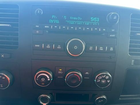 Used 2010 Chevrolet Silverado 3500 LT w/ Interior Plus Package AWD/4WD image 31