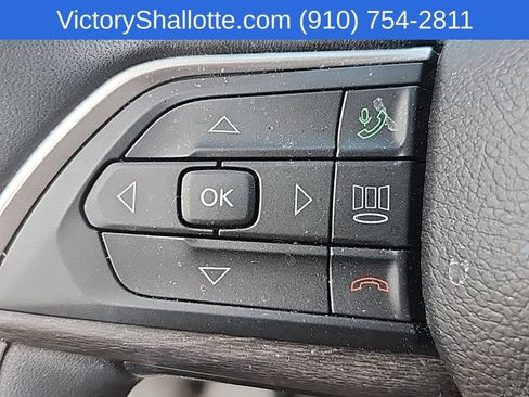 Used 2024 Jeep Grand Cherokee Limited w/ Luxury Tech Group II AWD/4WD image 18