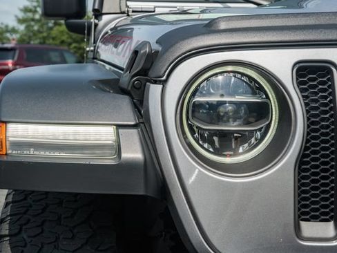 Used 2018 Jeep Wrangler Unlimited Rubicon w/ Steel Bumper Group AWD/4WD image 39