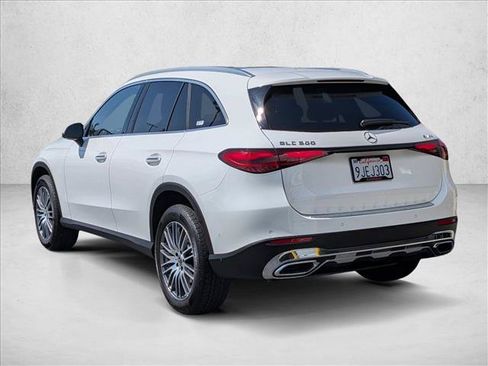 Certified 2023 Mercedes-Benz GLC 300 4MATIC image 8