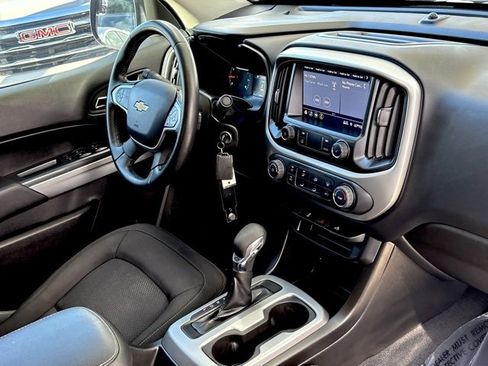 Used 2022 Chevrolet Colorado LT image 24