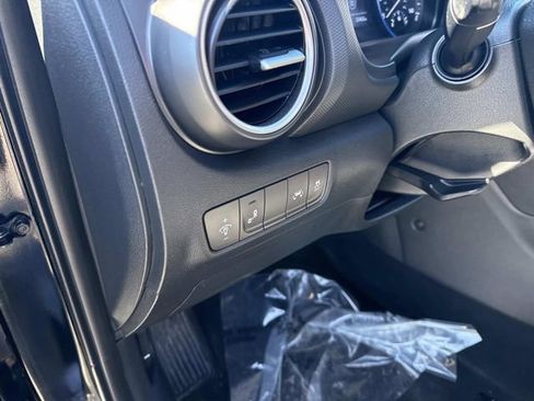 Used 2021 Hyundai Kona SEL image 23