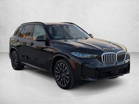 New 2026 BMW X5 xDrive50e w/ M Sport Package image 7