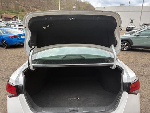 Used 2025 Nissan Sentra SV image 30