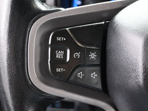 Used 2023 Ford Bronco Big Bend w/ Sasquatch Package AWD/4WD image 14