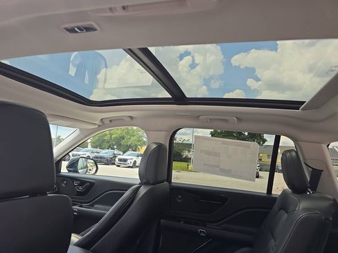 New 2025 Lincoln Aviator 2WD w/ Equipment Group 101A image 29