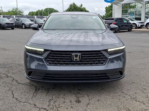 Used 2023 Honda Accord EX image 2