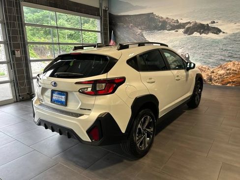 Used 2026 Subaru Crosstrek 2.5i Premium AWD/4WD image 34