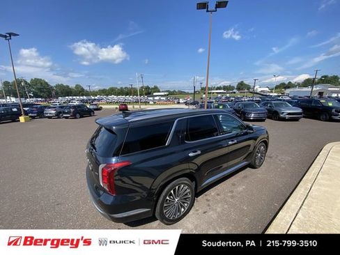 Used 2023 Hyundai Palisade Calligraphy w/ Cargo Package AWD/4WD image 23
