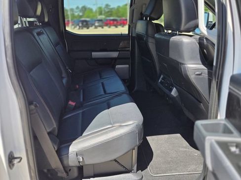 Used 2023 Ford F450 Lariat w/ Lariat Ultimate Package AWD/4WD image 18