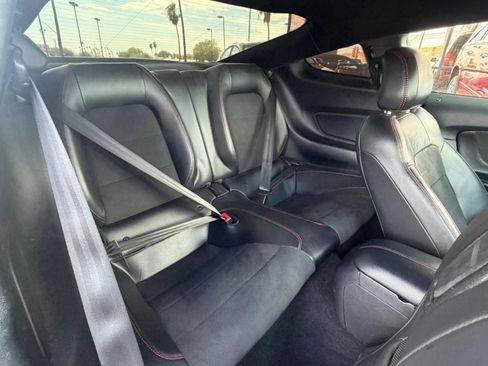 Used 2019 Ford Mustang GT Premium w/ Equipment Group 401A RWD image 41