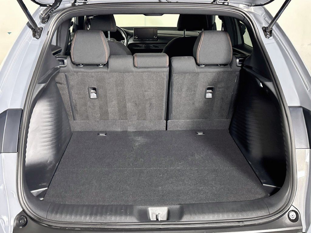 Used 2025 Honda HR-V Sport image 20