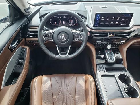 Certified 2025 Acura MDX w/ Advance Package AWD/4WD image 14