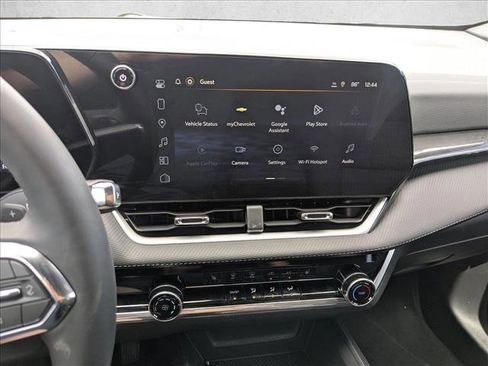 New 2026 Chevrolet Equinox LT w/ Safety and Technology Package image 11