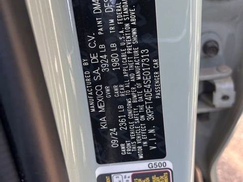 Used 2025 Kia K4 LXS image 5