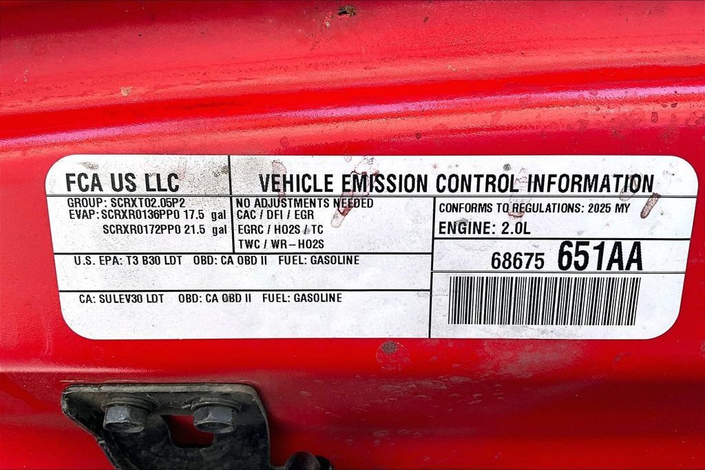 Certified 2025 Jeep Wrangler Unlimited Rubicon w/ Convenience Group AWD/4WD image 32