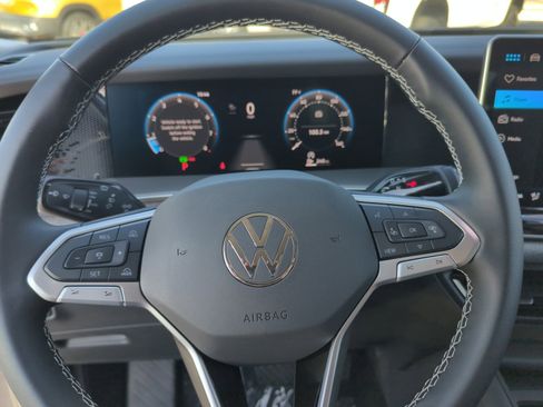 New 2025 Volkswagen Tiguan S image 9