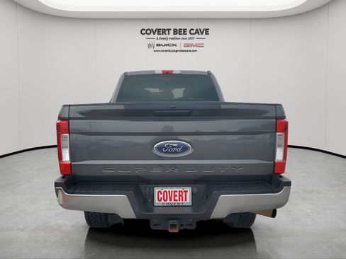 Used 2019 Ford F250 XL w/ STX Appearance Package image 8