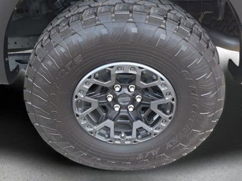 Used 2024 Ford F150 Raptor w/ Equipment Group 803A Raptor R AWD/4WD image 30