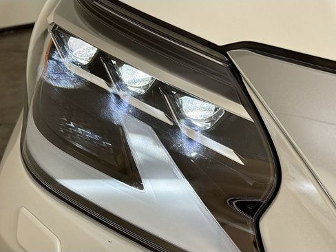 Used 2023 Lexus GX 460 Premium image 38