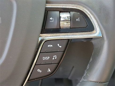 Used 2022 Lincoln Nautilus Reserve image 24