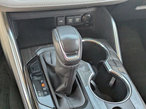 Used 2020 Toyota Highlander Platinum image 23