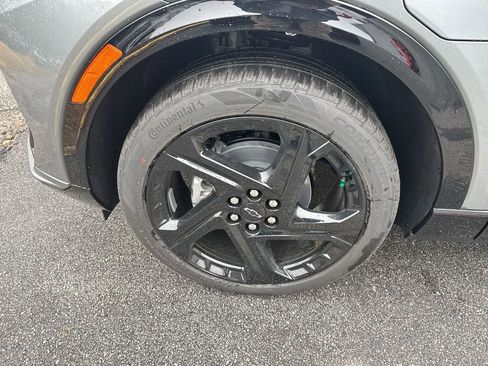 New 2026 Chevrolet Equinox EV RS image 12