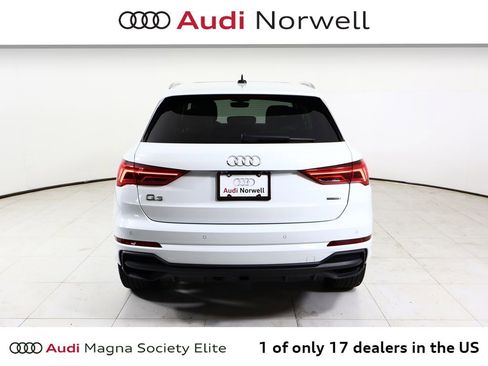 Used 2023 Audi Q3 2.0T Premium w/ Convenience Package AWD/4WD image 14